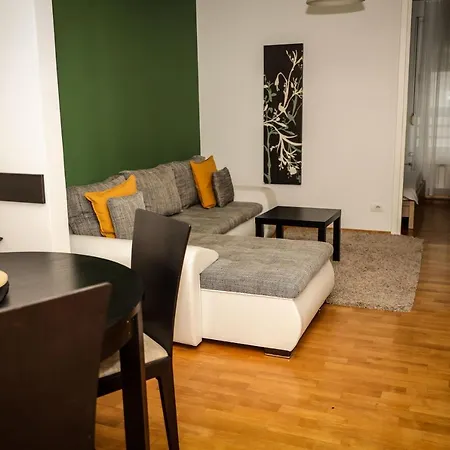 Apartman Green Relax Belville Belgrad Exteriör bild