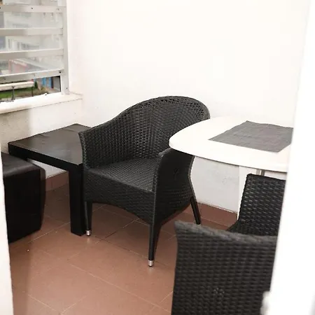 Apartman Green Relax Belville Belgrad Exteriör bild